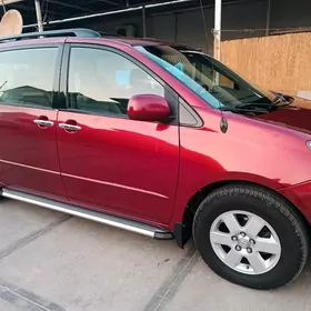 Toyota Sienna 2004
