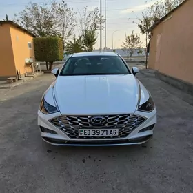 Hyundai Sonata 2021