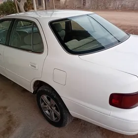 Toyota Camry 1995