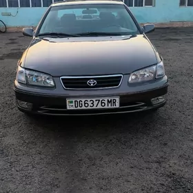 Toyota Camry 1998