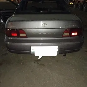 Toyota Camry 1996