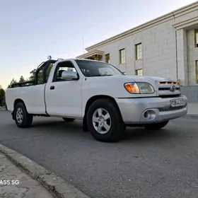Toyota Tundra 2003