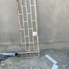 дверь решоточный