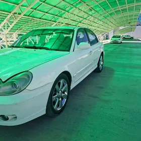 Hyundai Sonata 2003
