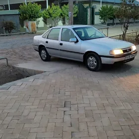 Opel Vectra 1992