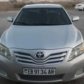 Toyota Camry 2010