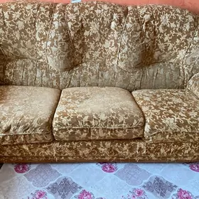 диван кровать +2 кресла