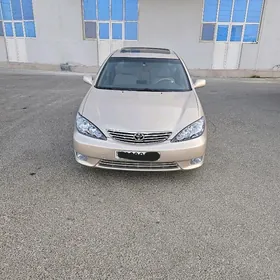 Toyota Camry 2004