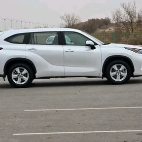 Toyota Highlander 2020
