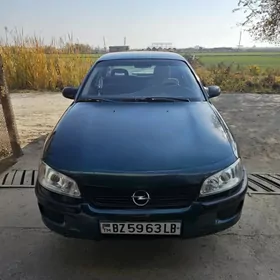 Opel Omega 1997
