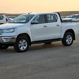 Toyota Hilux 2016