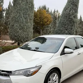 Toyota Camry 2016
