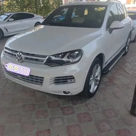 Volkswagen Touareg 2013