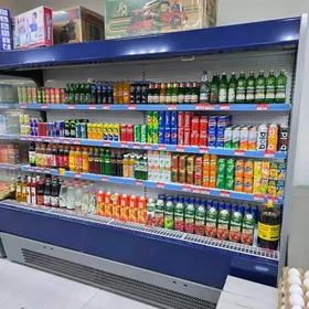 витрина холодилник