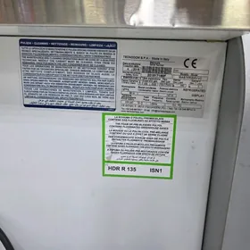 Витринни холодилник для мяса