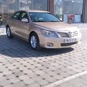Toyota Camry 2011
