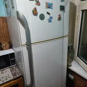 холодильник vestol