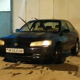 Toyota Camry 1999