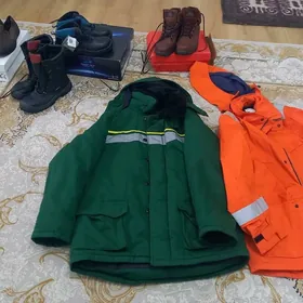 Спец одежда.