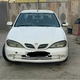 Nissan Primera 2001
