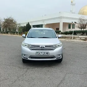 Toyota Highlander 2011