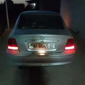 Opel Vectra 1999