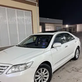 Toyota Camry 2010