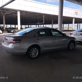 Toyota Camry 2011