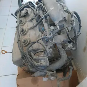 Dwigatel 1.6 CORONA.