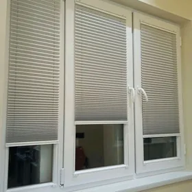 Plisse žalýuz jalýuz zalyuz