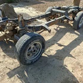 Land Rover zapjaslary