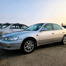 Toyota Camry 2000