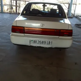 Toyota Corolla 1993