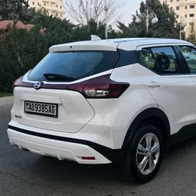 Nissan Kicks 2021
