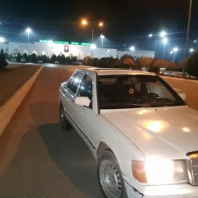 Mercedes-Benz 190E 1993