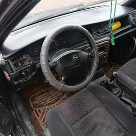 Opel Vectra 1998