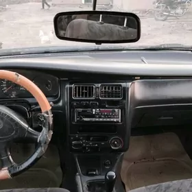 Toyota Carina 1995