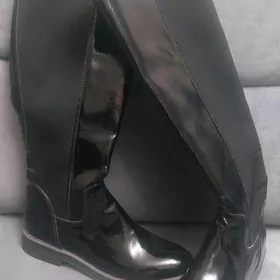 Обувь БОТФОРТЫ  39 раз