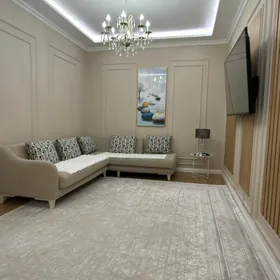 Beyik Potolok 1 Et 3 Kom 86 m2