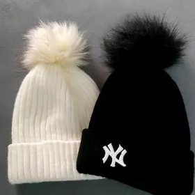 Шапки женские