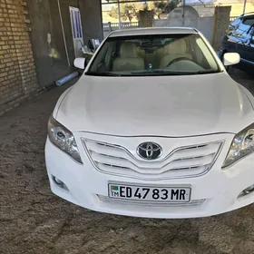 Toyota Camry 2010