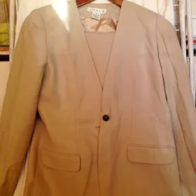 Костюм женский, новый. Коста-Рика. Оригинал.