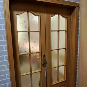 двойная дверь