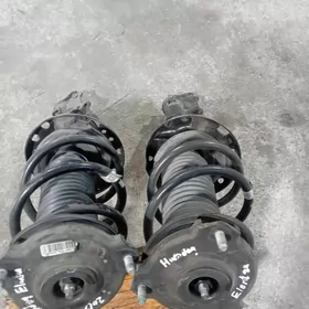 Hyundai Elantra 2019 amortizat