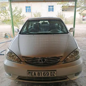 Toyota Camry 2005