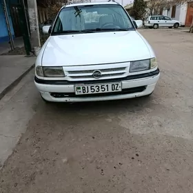 Opel Astra 1996