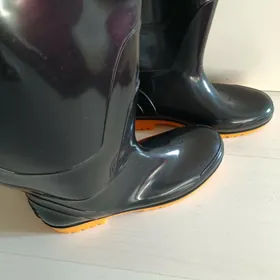 Сапоги резиновые