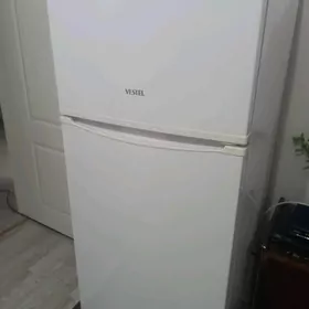 холодильник vestel