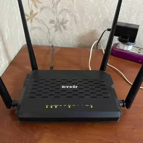 ROUTER TENDA D305