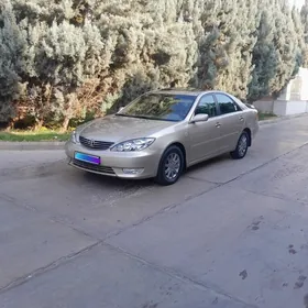 Toyota Camry 2003